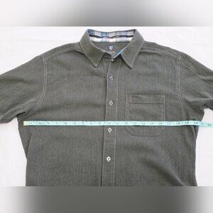 Men's Kuhl Dark Green Short Sleeve Shirt